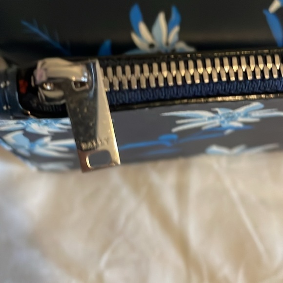 Bally wrislet - Picture 13 of 15